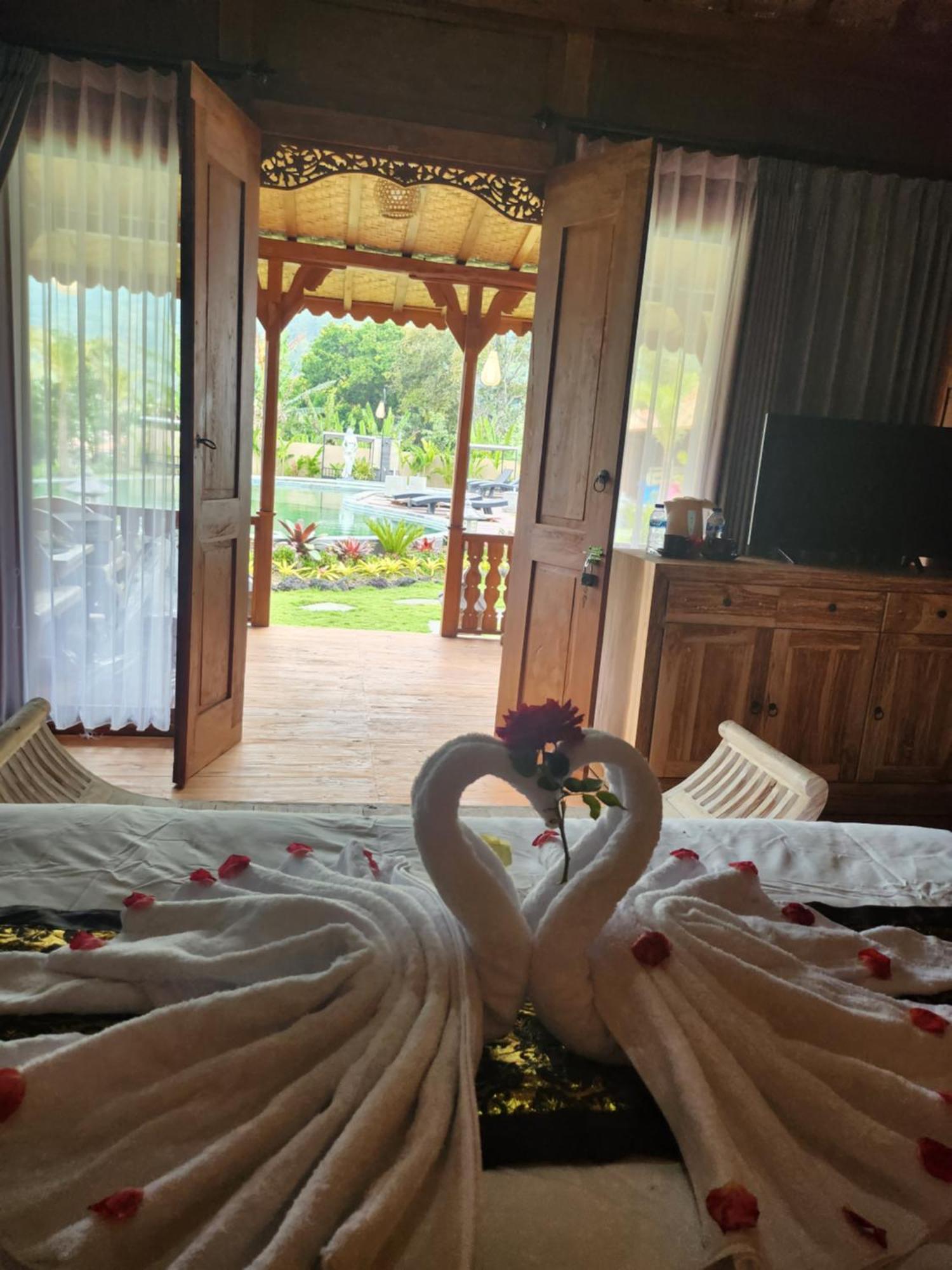 Starlake Villa & Glamping Kubupenlokan Habitación foto